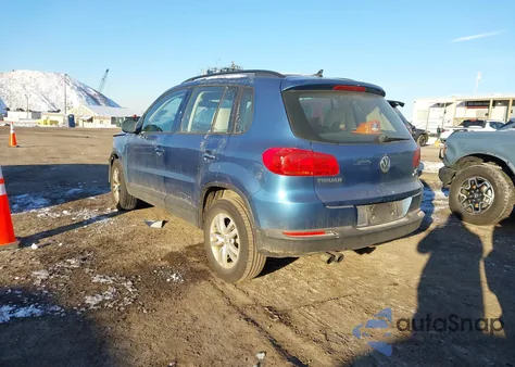 2017 Volkswagen Tiguan 2.0T/2.0T S из США, поврежденный, VIN WVGBV7AX3HK007826